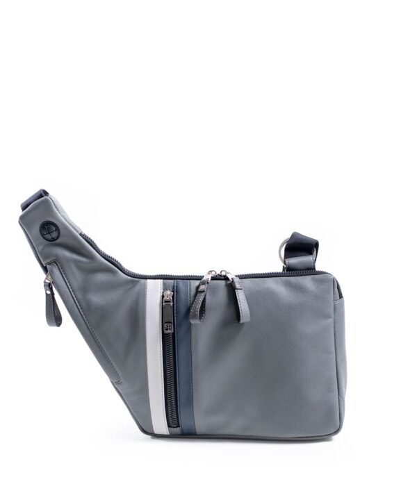 フィット レザーショルダーバッグ B5