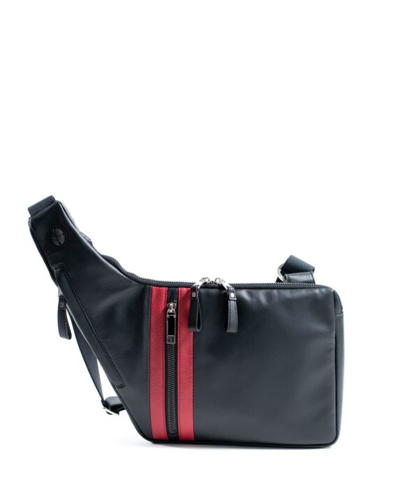 フィット レザーショルダーバッグ B5