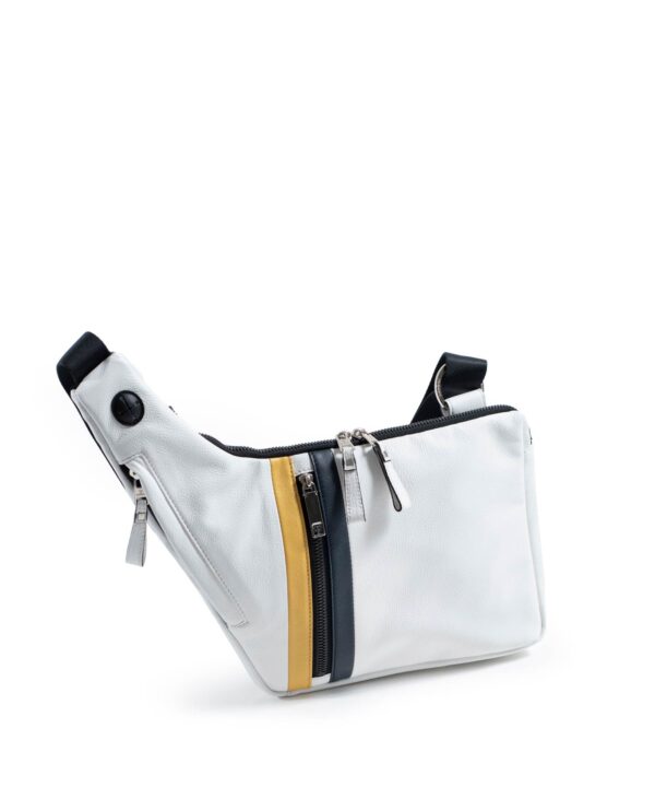 フィット レザーショルダーバッグ B5