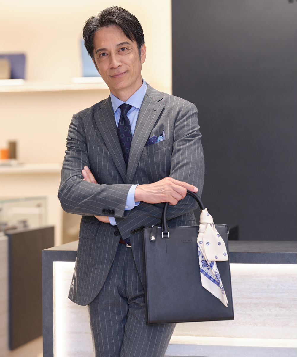 おじフェスとFUJITAKAのレザーバッグのコラボレーション
