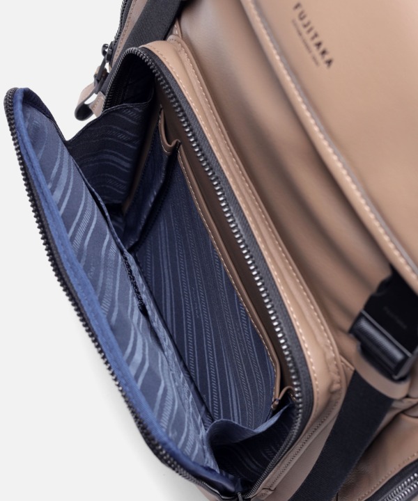 リュック レザー 牛革 A4 iPad収納対応 セットアップ対応 メンズ FUJITAKA トープ