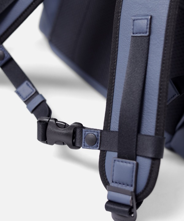 リュック レザー 牛革 A4 iPad収納対応 セットアップ対応 メンズ FUJITAKA コン